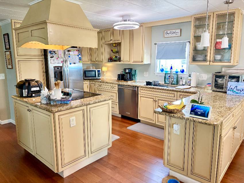 989 Eleuthera a Venice, FL Mobile or Manufactured Home for Sale