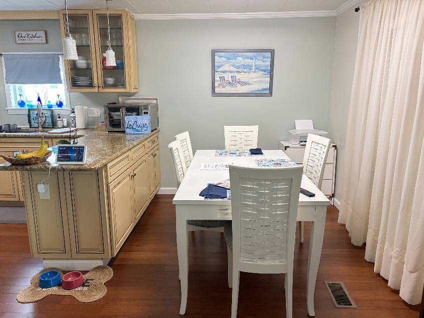 989 Eleuthera a Venice, FL Mobile or Manufactured Home for Sale