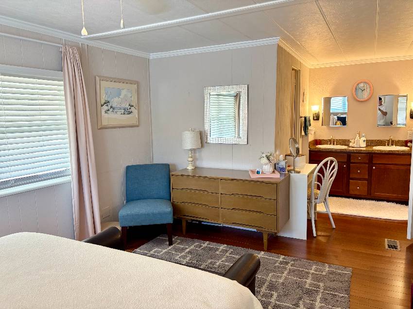 989 Eleuthera a Venice, FL Mobile or Manufactured Home for Sale