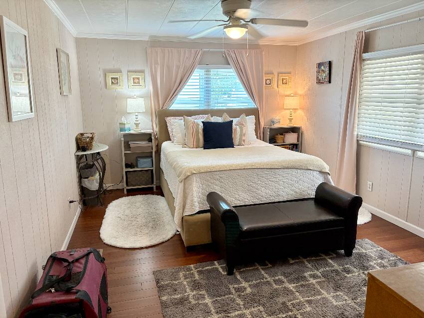 989 Eleuthera a Venice, FL Mobile or Manufactured Home for Sale