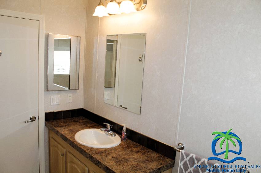 948 Heartwood Cypress Dr a Winter Haven, FL Mobile or Manufactured Home for Sale