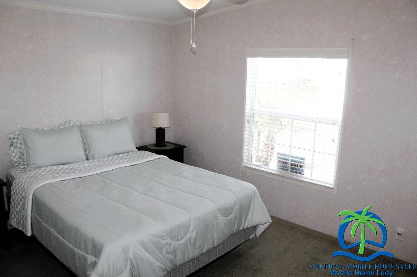 948 Heartwood Cypress Dr a Winter Haven, FL Mobile or Manufactured Home for Sale