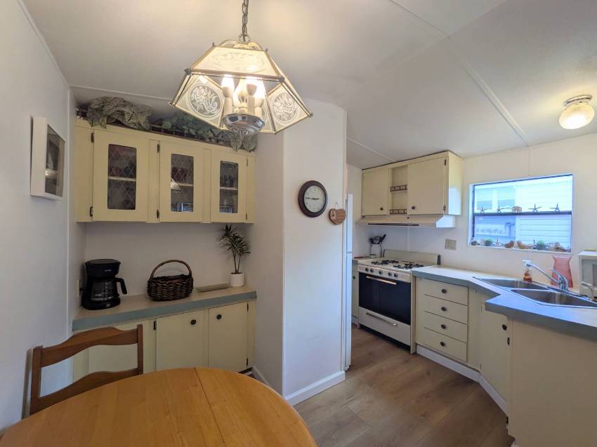 7749 Oneco Rd a Zephyrhills, FL Mobile or Manufactured Home for Sale