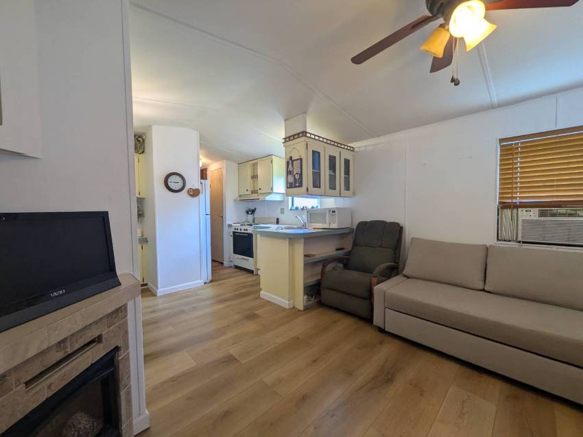 7749 Oneco Rd a Zephyrhills, FL Mobile or Manufactured Home for Sale