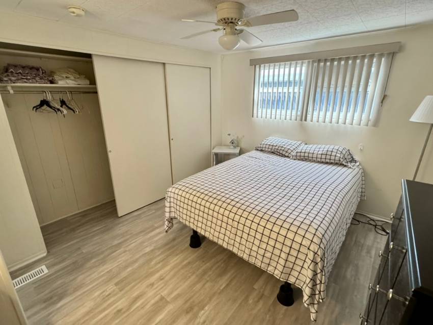 1100 Curlew Rd Lot 147 a Dunedin, FL Mobile or Manufactured Home for Sale