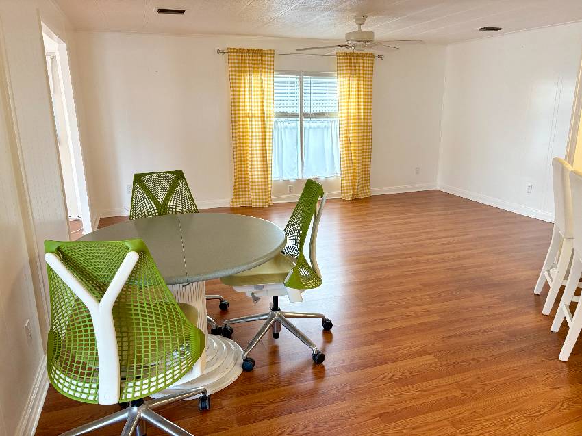 430 Cobia a Venice, FL Mobile or Manufactured Home for Sale