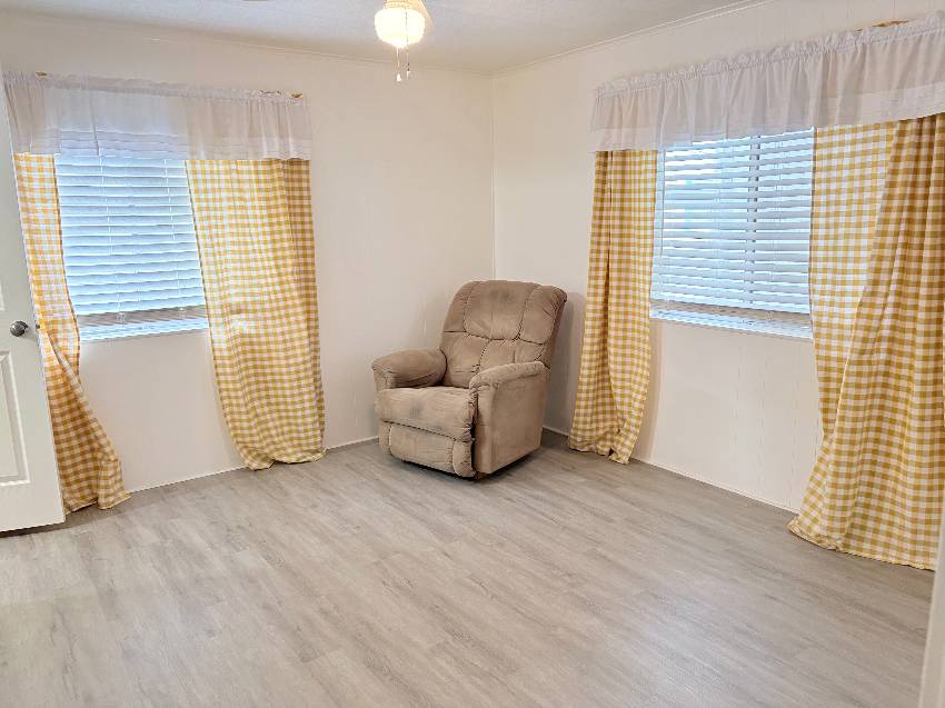 430 Cobia a Venice, FL Mobile or Manufactured Home for Sale