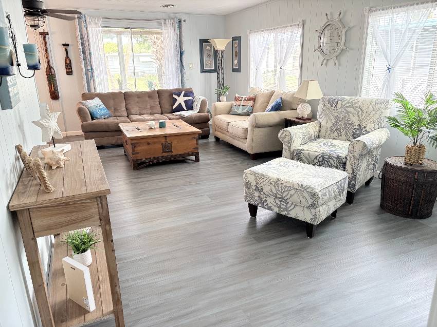 414 Zacapa a Venice, FL Mobile or Manufactured Home for Sale