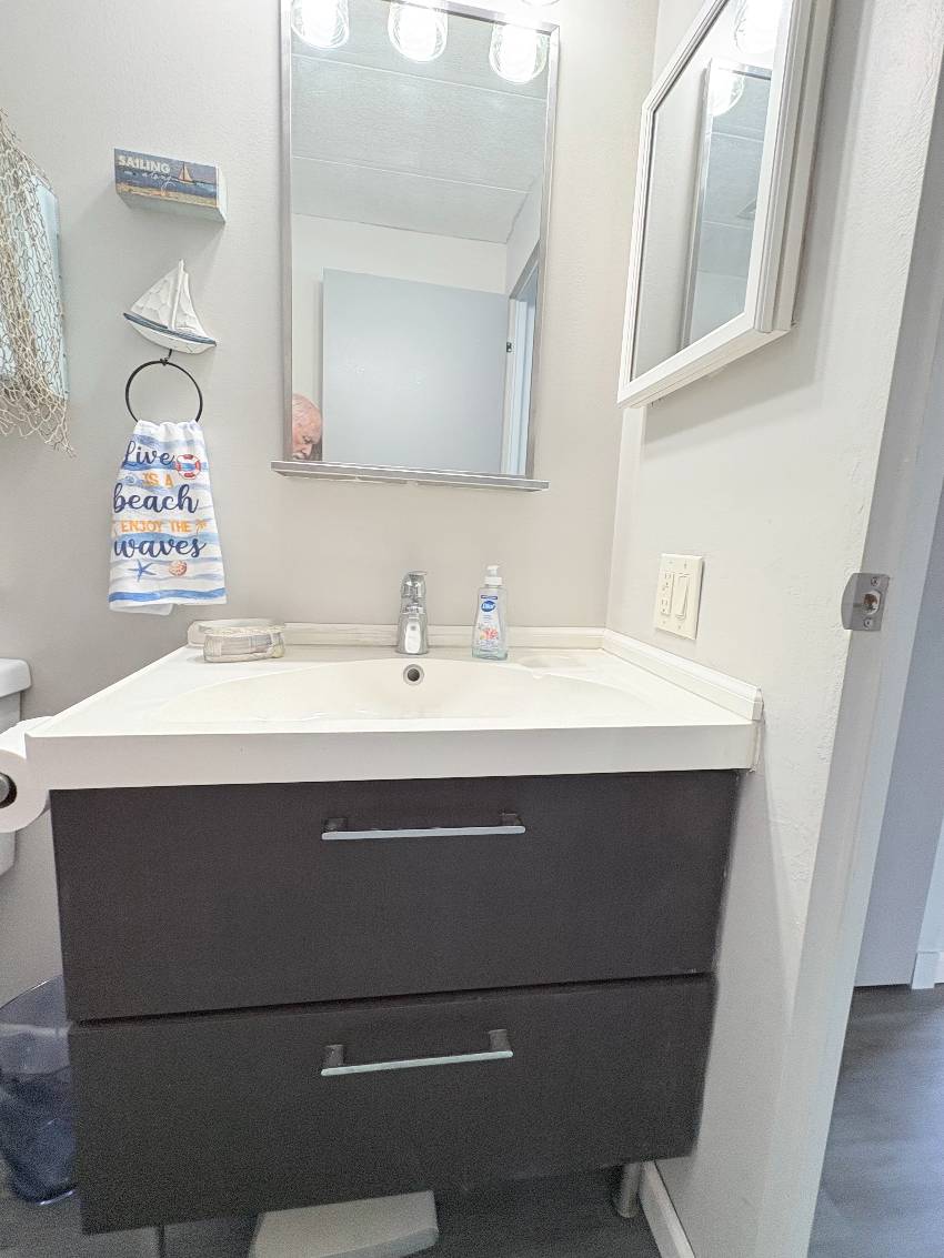 414 Zacapa a Venice, FL Mobile or Manufactured Home for Sale