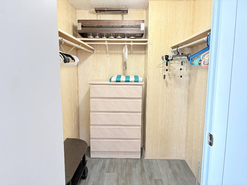 414 Zacapa a Venice, FL Mobile or Manufactured Home for Sale