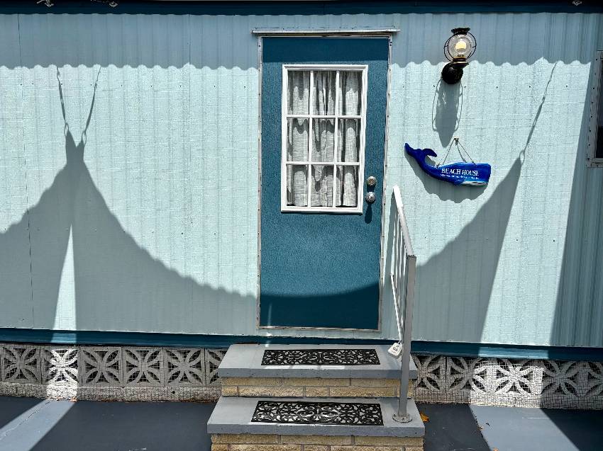 414 Zacapa a Venice, FL Mobile or Manufactured Home for Sale