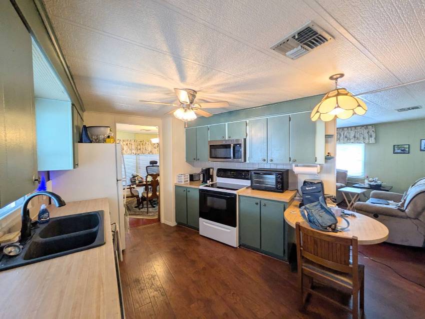 15666 49th St N Lot 1139 a Clearwater, FL Mobile or Manufactured Home for Sale