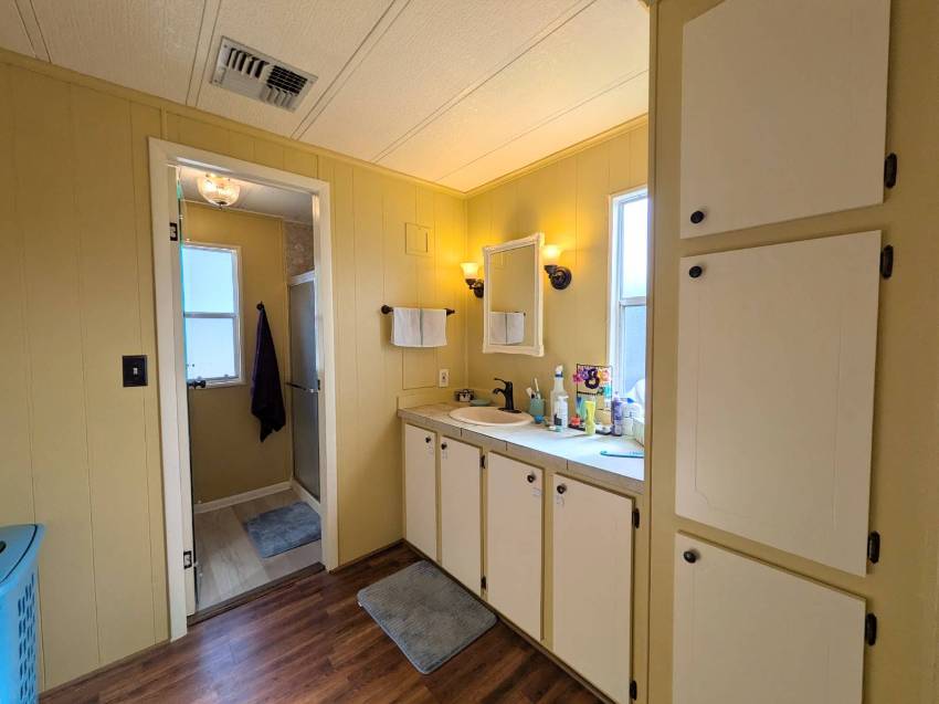 15666 49th St N Lot 1139 a Clearwater, FL Mobile or Manufactured Home for Sale