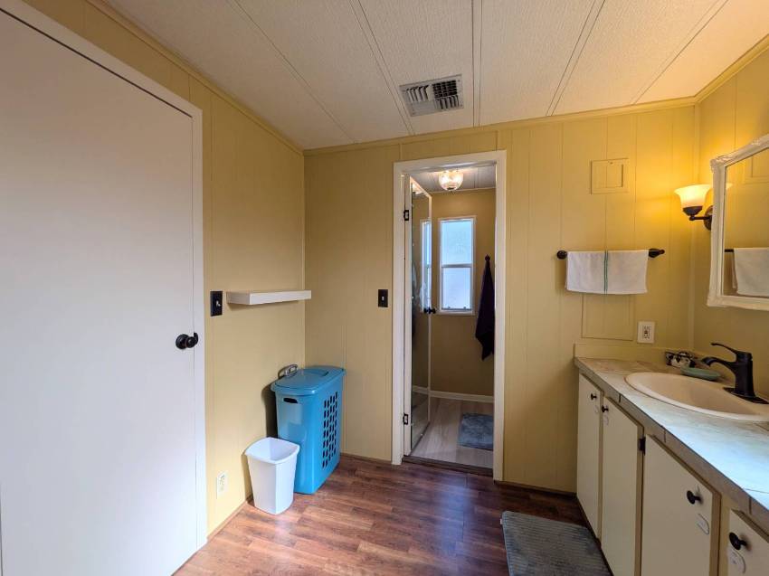 15666 49th St N Lot 1139 a Clearwater, FL Mobile or Manufactured Home for Sale