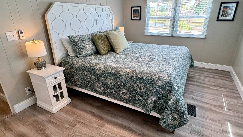 936 Xanadu a Venice, FL Mobile or Manufactured Home for Sale