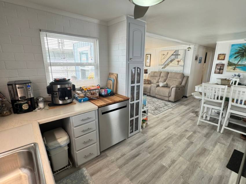 1100 Curlew Rd Lot 99 a Dunedin, FL Mobile or Manufactured Home for Sale