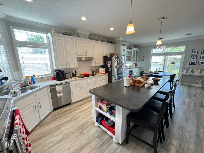 3703 Yardarm Dr a Tampa, FL Mobile or Manufactured Home for Sale