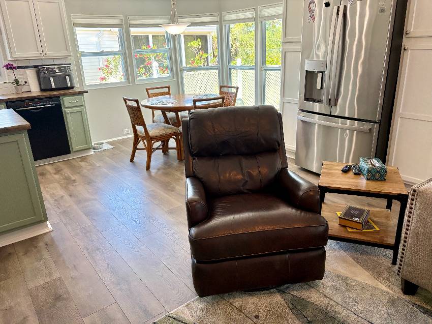 1250 N Indies Circle a Venice, FL Mobile or Manufactured Home for Sale