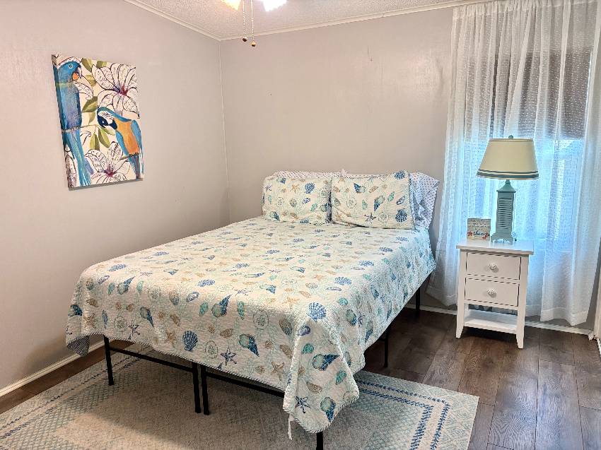 1250 N Indies Circle a Venice, FL Mobile or Manufactured Home for Sale