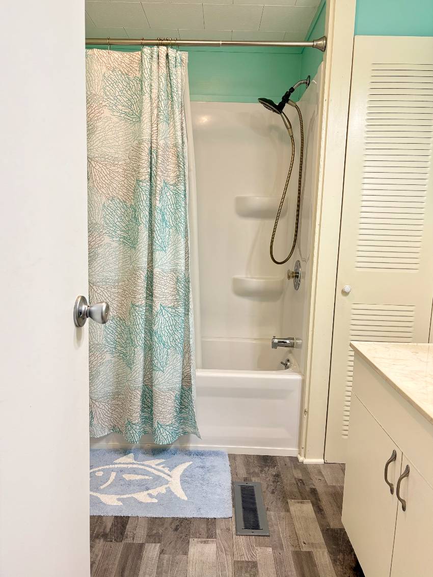 924 Lucaya W a Venice, FL Mobile or Manufactured Home for Sale