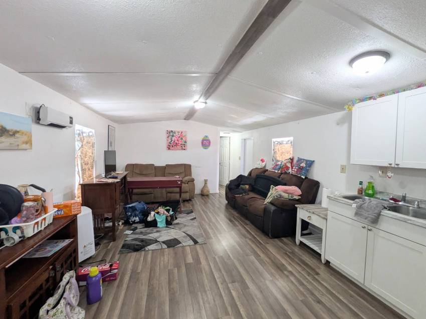 14248 Choctaw Village Dr a Tampa, FL Mobile or Manufactured Home for Sale