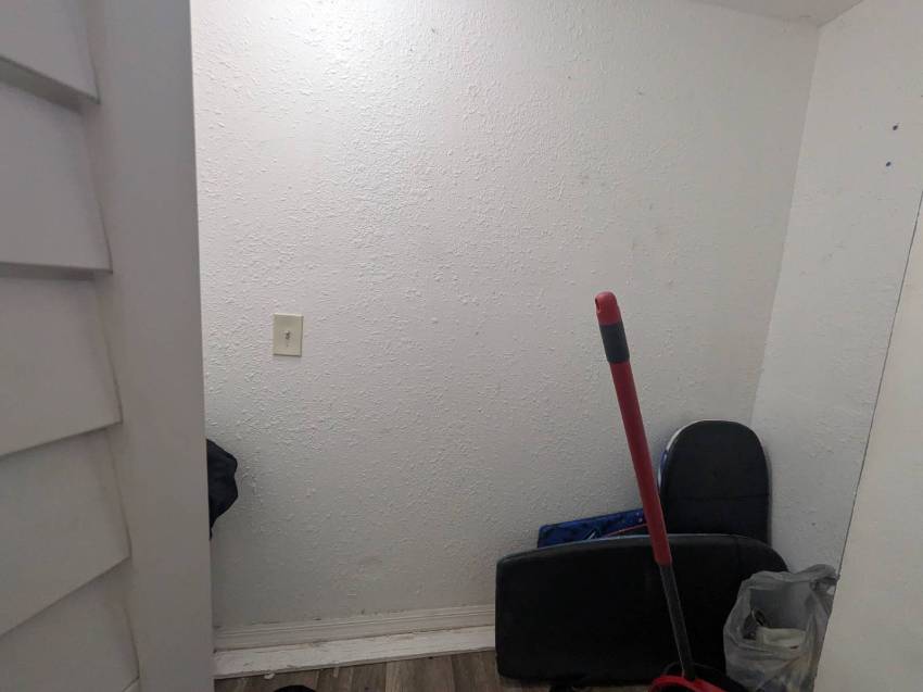 14248 Choctaw Village Dr a Tampa, FL Mobile or Manufactured Home for Sale