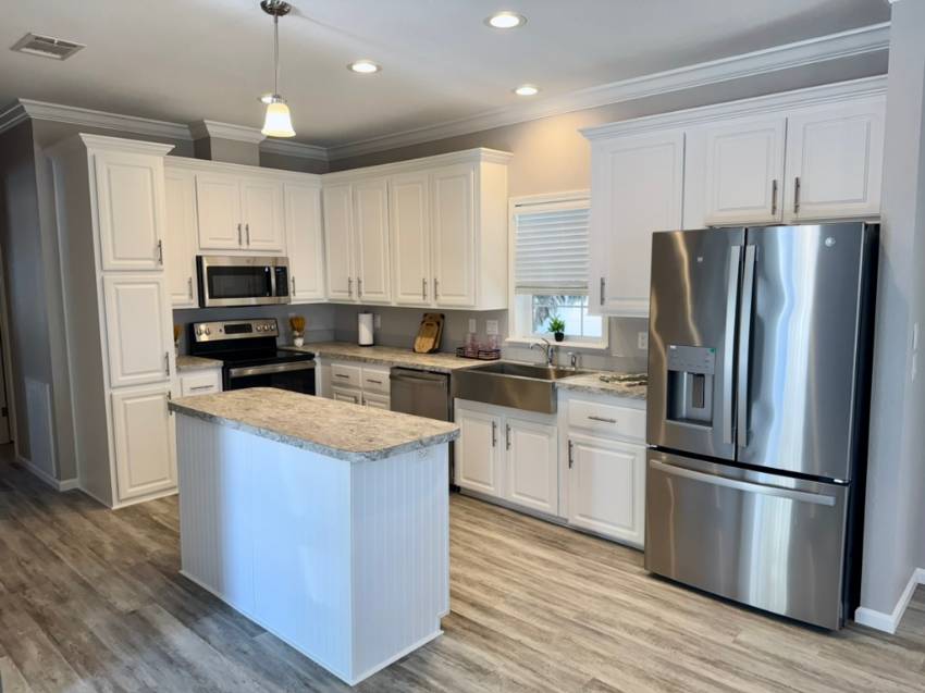3722 Spinnaker Dr. a Tampa, FL Mobile or Manufactured Home for Sale