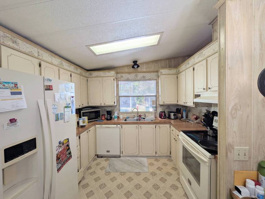 15777 Bolesta Rd Lot 226 a Clearwater, FL Mobile or Manufactured Home for Sale