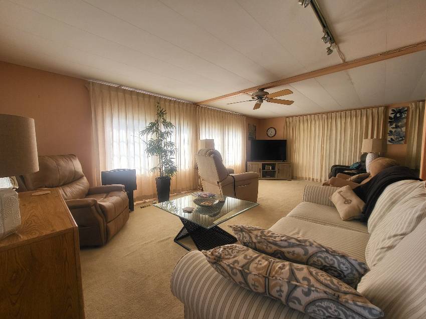 8420 Morgan Dr a Sarasota, FL Mobile or Manufactured Home for Sale