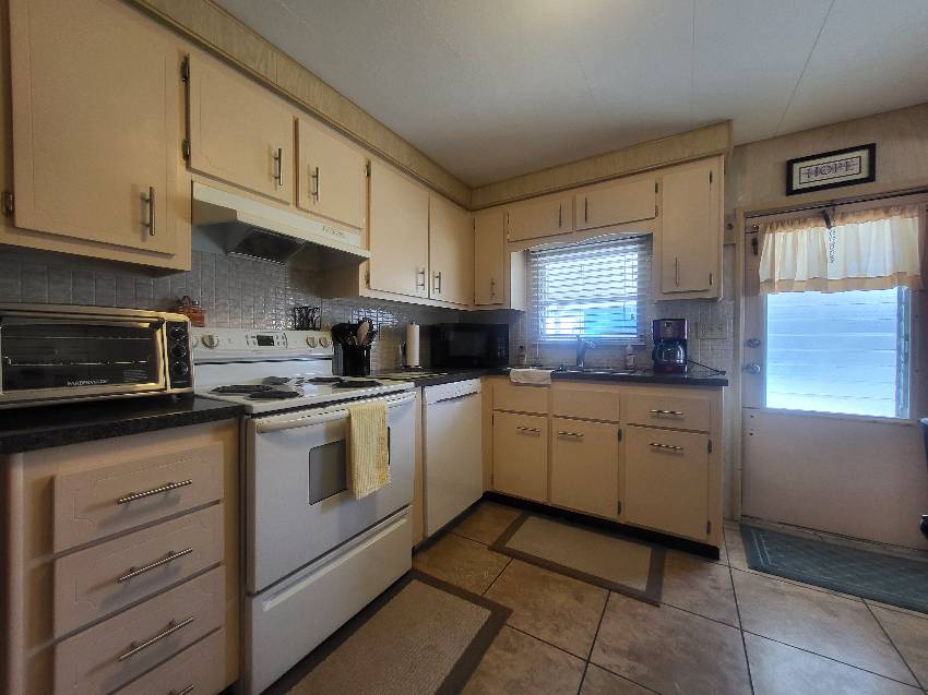 8420 Morgan Dr a Sarasota, FL Mobile or Manufactured Home for Sale