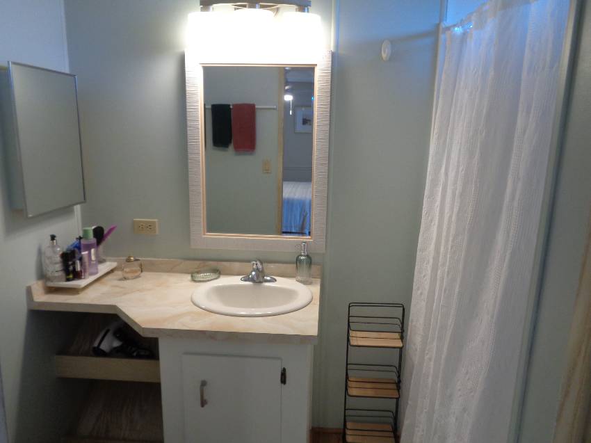 1461 Gladiola Dr a Lakeland, FL Mobile or Manufactured Home for Sale