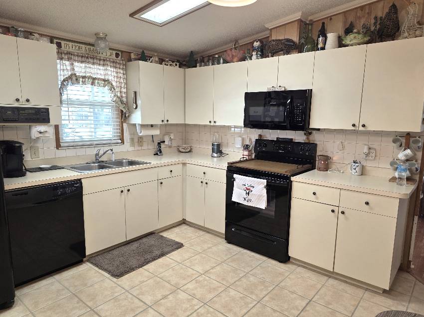 36144 Overlook Dr a Dade City, FL Mobile or Manufactured Home for Sale