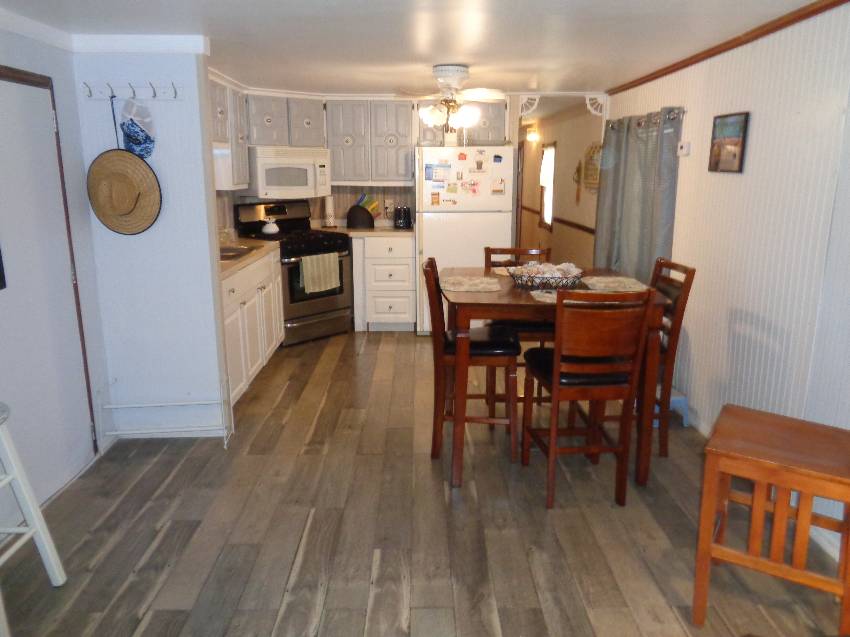 332 Sterling Dr W a Lakeland, FL Mobile or Manufactured Home for Sale