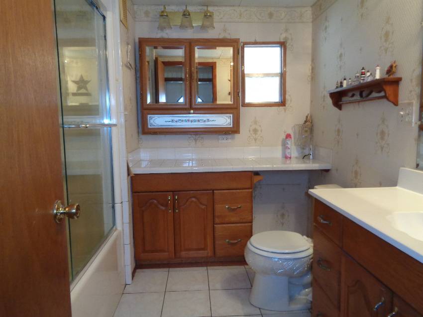 332 Sterling Dr W a Lakeland, FL Mobile or Manufactured Home for Sale