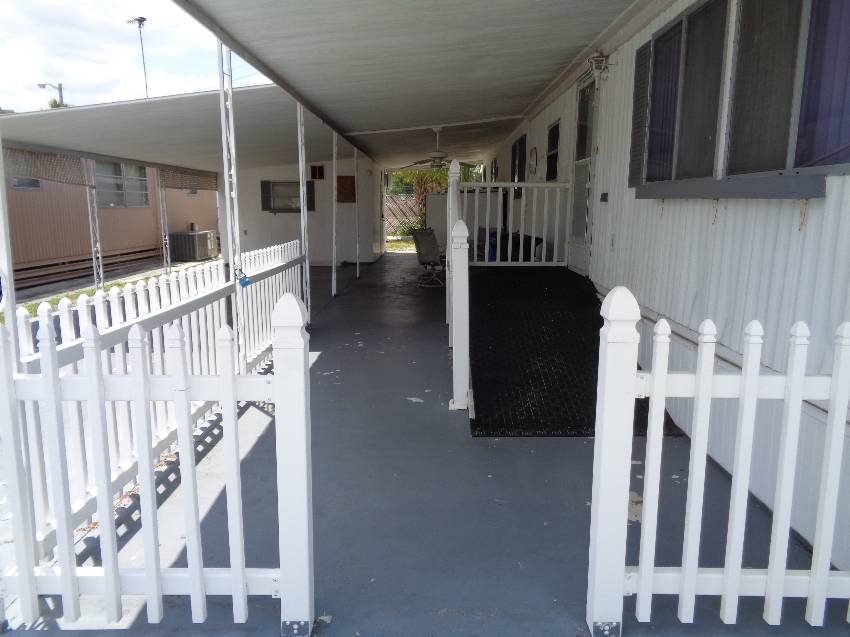 332 Sterling Dr W a Lakeland, FL Mobile or Manufactured Home for Sale