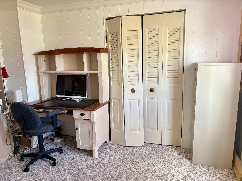 458 Zacapa:  This Is An Ideal Snowbird Getaway Home, Priced To Sell Quick a Venice, FL Mobile or Manufactured Home for Sale