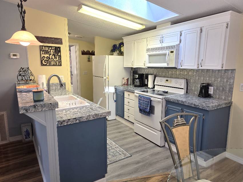 10267 S Ashcroft Terrace a Homosassa, FL Mobile or Manufactured Home for Sale
