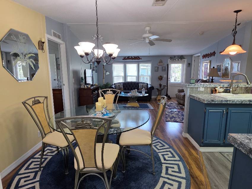 10267 S Ashcroft Terrace a Homosassa, FL Mobile or Manufactured Home for Sale