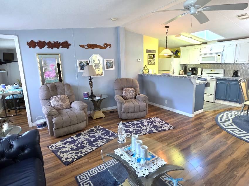 10267 S Ashcroft Terrace a Homosassa, FL Mobile or Manufactured Home for Sale