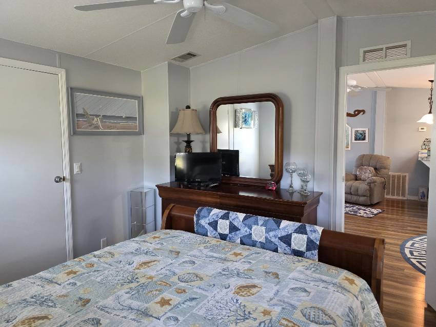 10267 S Ashcroft Terrace a Homosassa, FL Mobile or Manufactured Home for Sale