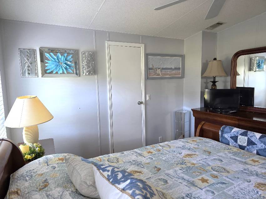 10267 S Ashcroft Terrace a Homosassa, FL Mobile or Manufactured Home for Sale