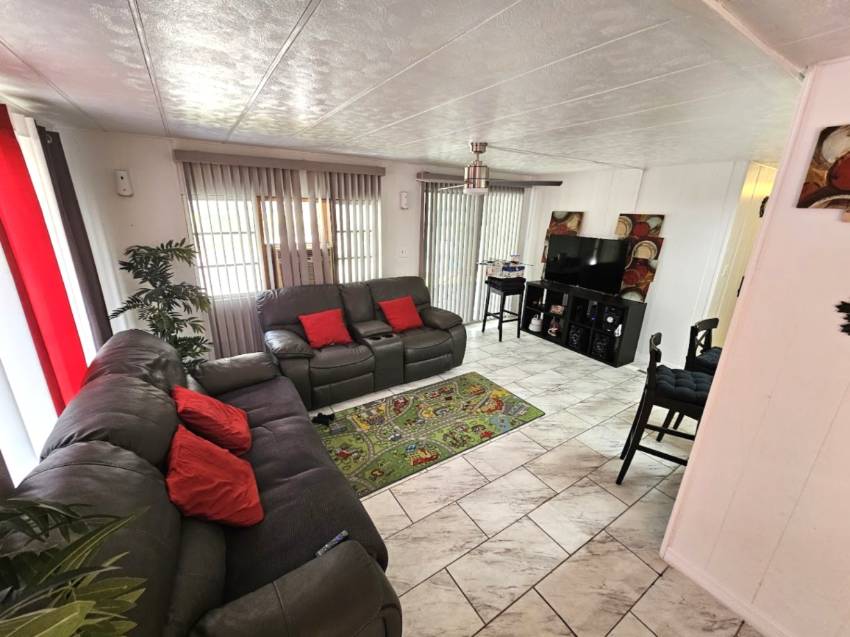 313 Citronelle St a Lakeland, FL Mobile or Manufactured Home for Sale