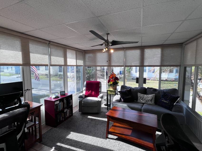 1010 Eagle Drive a Winter Haven, FL Mobile or Manufactured Home for Sale