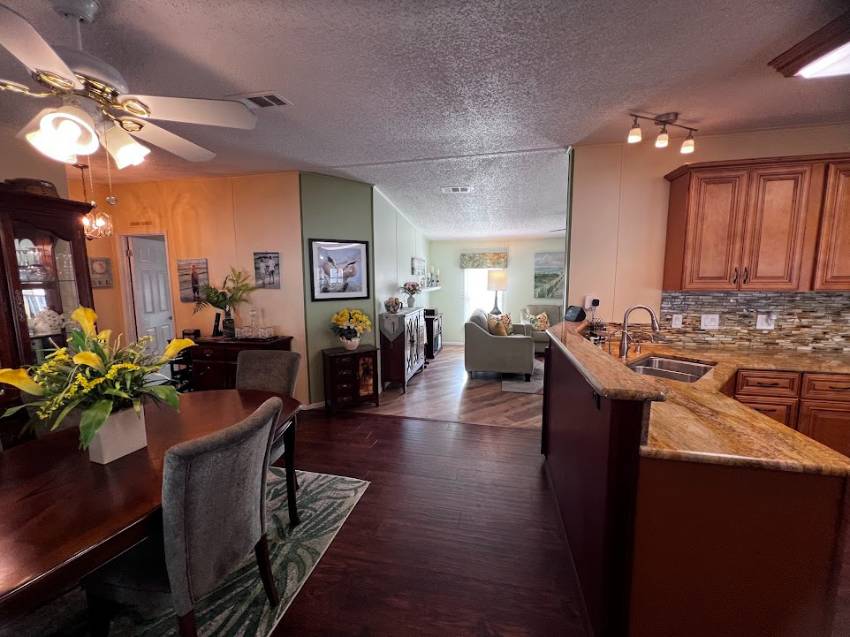 1010 Eagle Drive a Winter Haven, FL Mobile or Manufactured Home for Sale
