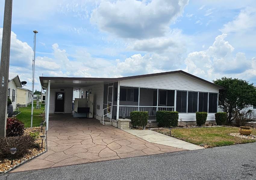 258 Lake Huron Dr a Mulberry, FL Mobile or Manufactured Home for Sale
