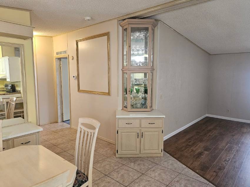 258 Lake Huron Dr a Mulberry, FL Mobile or Manufactured Home for Sale