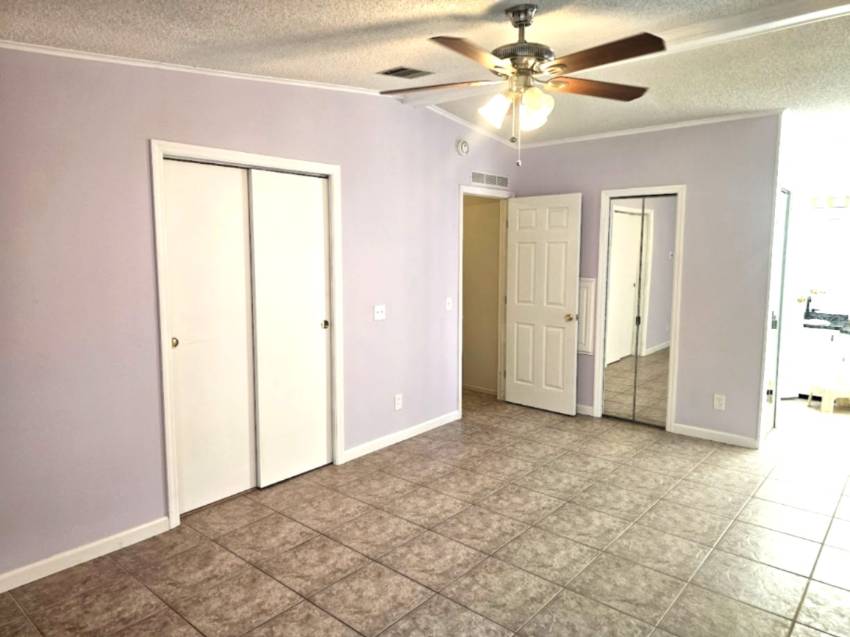 258 Lake Huron Dr a Mulberry, FL Mobile or Manufactured Home for Sale