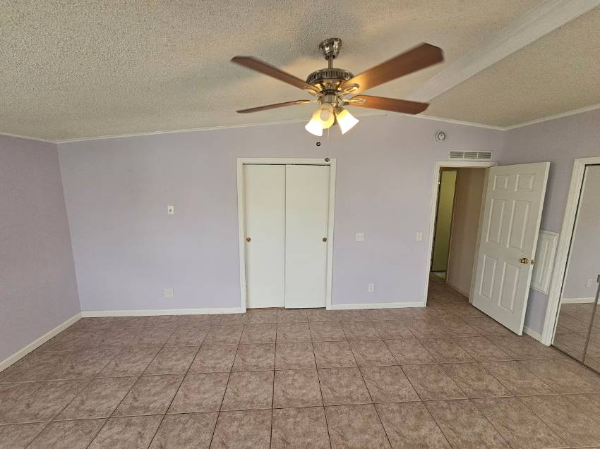 258 Lake Huron Dr a Mulberry, FL Mobile or Manufactured Home for Sale