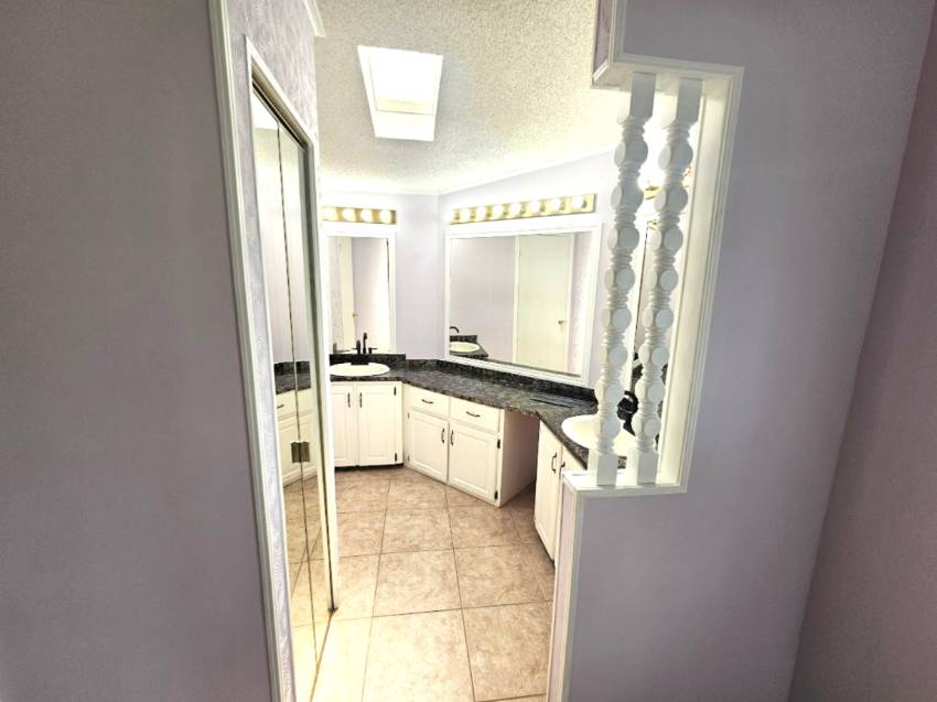 258 Lake Huron Dr a Mulberry, FL Mobile or Manufactured Home for Sale