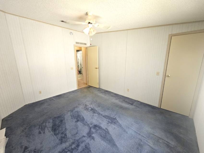 258 Lake Huron Dr a Mulberry, FL Mobile or Manufactured Home for Sale